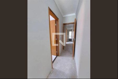 Casa à venda com 3 quartos, 131m² em Umuarama, Osasco
