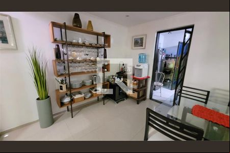 Casa de Condomínio à venda com 3 quartos, 122m² em Vila Campo Grande, São Paulo