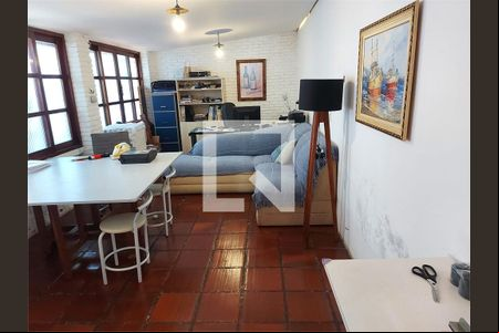 Casa à venda com 2 quartos, 143m² em Indianópolis, São Paulo