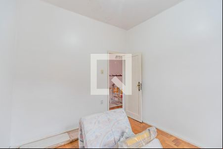 Quarto 2 de casa para alugar com 6 quartos, 206m² em Santa Tereza, Porto Alegre