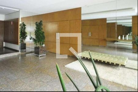 Apartamento à venda com 2 quartos, 70m² em Real Parque, São Paulo