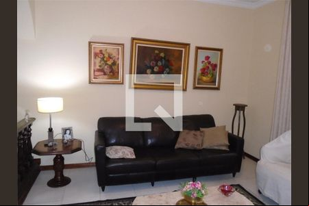 Casa à venda com 3 quartos, 270m² em Indianópolis, São Paulo