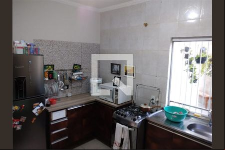 Casa à venda com 3 quartos, 174m² em Jardim Cacula, Jundiaí