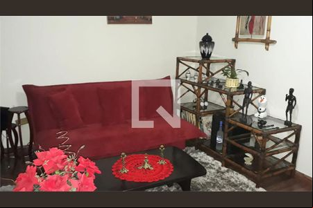 Casa à venda com 4 quartos, 129m² em Parque das Nações, Santo André