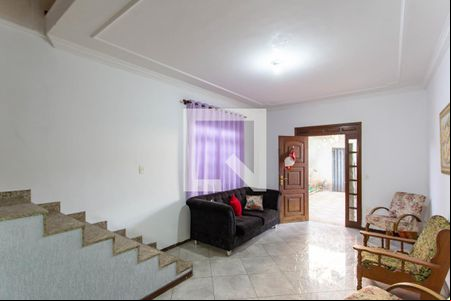 Sala de casa à venda com 3 quartos, 240m² em Santa Terezinha, Belo Horizonte