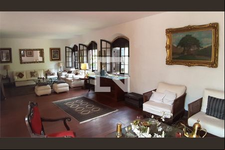 Casa à venda com 4 quartos, 470m² em Alto de Pinheiros, São Paulo