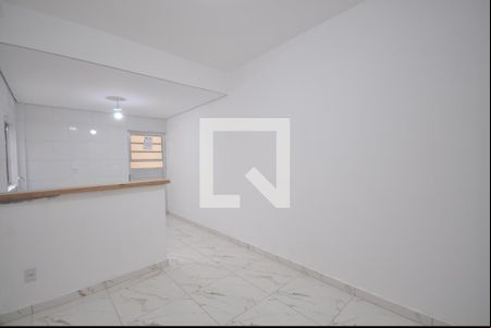 Sala de casa para alugar com 2 quartos, 85m² em Vila Medeiros, São Paulo