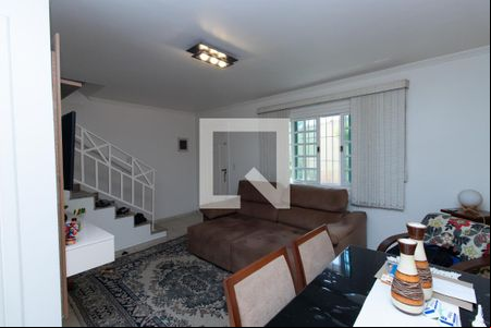 Sala de casa de condomínio para alugar com 3 quartos, 95m² em Jardim Leonor Mendes de Barros, São Paulo