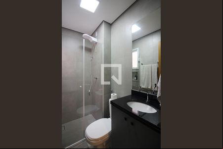 Banheiro Social de kitnet/studio para alugar com 1 quarto, 20m² em Centro, São Bernardo do Campo
