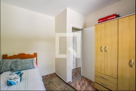 Quarto 2 de casa à venda com 3 quartos, 192m² em Jardim Silvana, Santo André