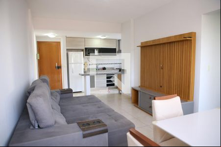 Sala de apartamento para alugar com 3 quartos, 73m² em Parque Amazonia, Goiânia