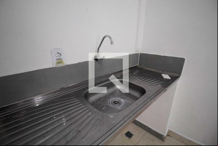 Cozinha de kitnet/studio para alugar com 1 quarto, 50m² em Vila Romana, São Paulo