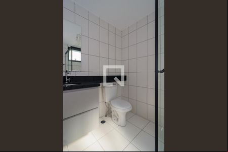 Banheiro da Suíte de kitnet/studio para alugar com 1 quarto, 28m² em Cidade Jardim, São Paulo