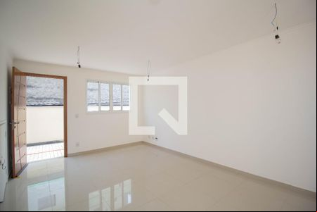 Sala de casa de condomínio à venda com 2 quartos, 94m² em Vila Pereira Barreto, São Paulo