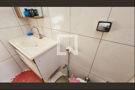 Banheiro da Suíte de casa à venda com 4 quartos, 187m² em Jardim Promeca, Várzea Paulista