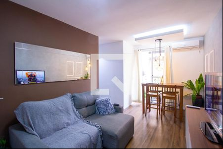 Sala de apartamento à venda com 2 quartos, 64m² em Centro, Niterói