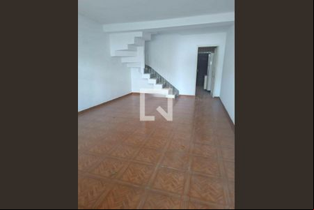 Casa à venda com 2 quartos, 117m² em Jardim Colombo, São Paulo