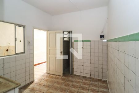 Cozinha de casa para alugar com 1 quarto, 27m² em Vila Moraes, São Paulo