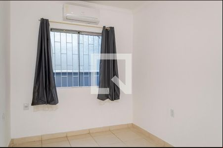 Quarto de casa para alugar com 2 quartos, 50m² em São João do Rio Vermelho, Florianópolis