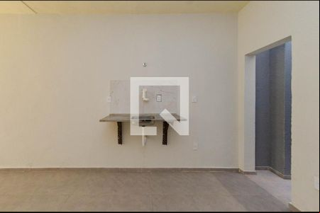 Kitnet de kitnet/studio para alugar com 0 quarto, 28m² em Bonfim, Belo Horizonte