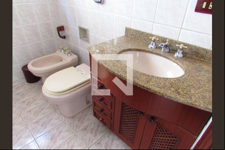 Banheiro da Suíte de casa à venda com 3 quartos, 165m² em Vila Inah, São Paulo