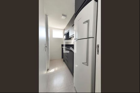 Cozinha de apartamento para alugar com 1 quarto, 54m² em Centro, São Leopoldo