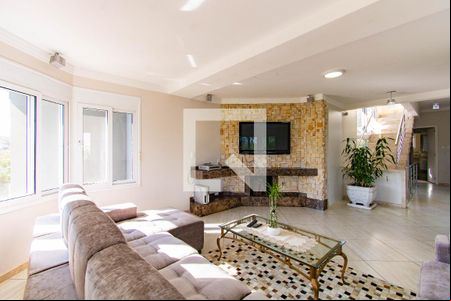 Sala de casa para alugar com 3 quartos, 435m² em Marechal Rondon, Canoas