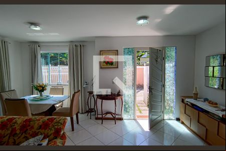 sala de casa para alugar com 3 quartos, 120m² em Taquara, Rio de Janeiro
