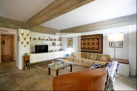 Sala de Estar de casa à venda com 5 quartos, 300m² em Pinheiros, São Paulo