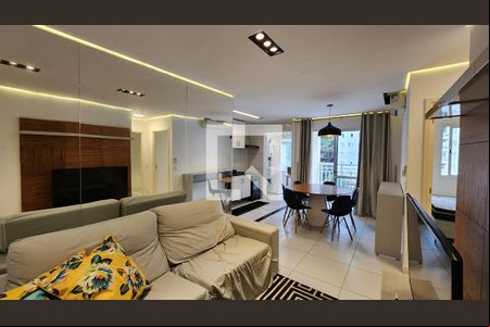Detalhe Sala de apartamento para alugar com 2 quartos, 64m² em Marapé, Santos