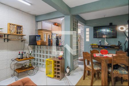 Sala de casa à venda com 2 quartos, 90m² em Vila Assunção, Porto Alegre