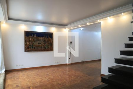 Sala 1 de casa para alugar com 3 quartos, 140m² em Planalto Paulista, São Paulo
