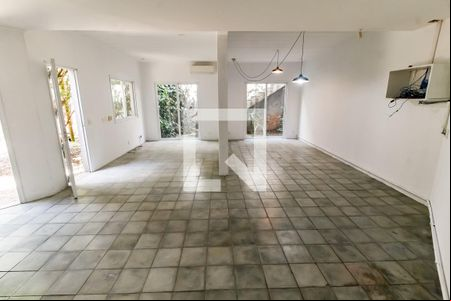 Sala 2 de casa à venda com 3 quartos, 335m² em Jardim Leonor, São Paulo