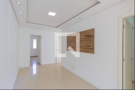 Sala de casa de condomínio à venda com 2 quartos, 52m² em São José, Canoas
