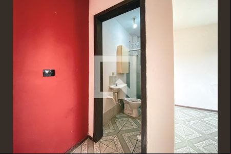Corredor de kitnet/studio para alugar com 1 quarto, 30m² em Jardim Esmeralda, São Paulo
