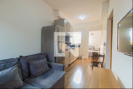 Sala de apartamento para alugar com 2 quartos, 34m² em Itaquera, São Paulo