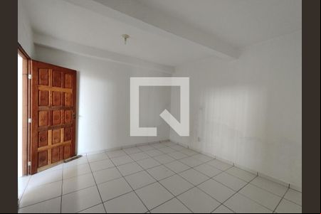 Sala de casa para alugar com 2 quartos, 70m² em Vila São Paulo, Ferraz de Vasconcelos