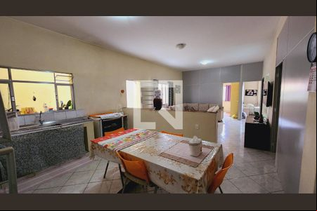 Cozinha de casa à venda com 4 quartos, 250m² em Caxambu, Jundiaí