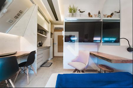 Sala/Quarto de kitnet/studio para alugar com 1 quarto, 18m² em Pituaçu, Salvador
