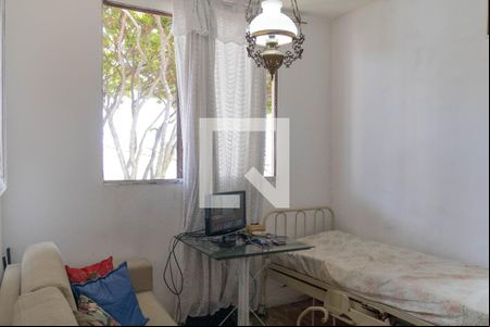 Sala de apartamento para alugar com 2 quartos, 49m² em Vila Magnesita, Belo Horizonte