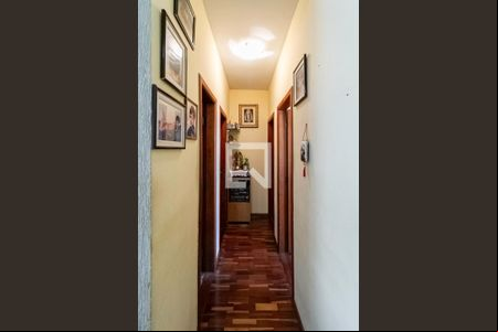 Corredor de casa de condomínio à venda com 3 quartos, 75m² em Vila Jardim Leblon, Belo Horizonte