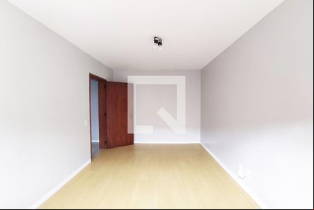 Quarto de apartamento para alugar com 1 quarto, 86m² em Pátria Nova, Novo Hamburgo