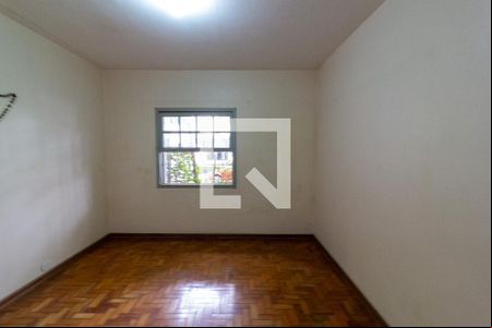 Quarto 1 de casa para alugar com 2 quartos, 320m² em Brooklin Paulista, São Paulo