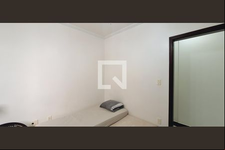 Quarto de apartamento para alugar com 2 quartos, 90m² em Canto do Forte, Praia Grande