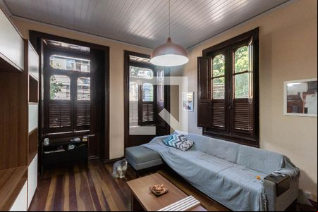 Sala (casa 1) de casa à venda com 5 quartos, 145m² em Estácio, Rio de Janeiro