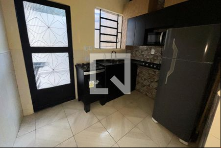 Cozinha de casa para alugar com 1 quarto, 50m² em Vila Leopoldina, Duque de Caxias