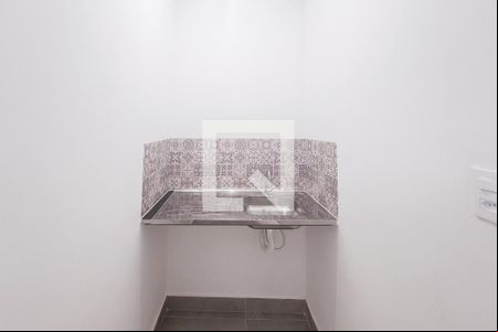 Cozinha de kitnet/studio para alugar com 1 quarto, 17m² em Centro, Jacareí
