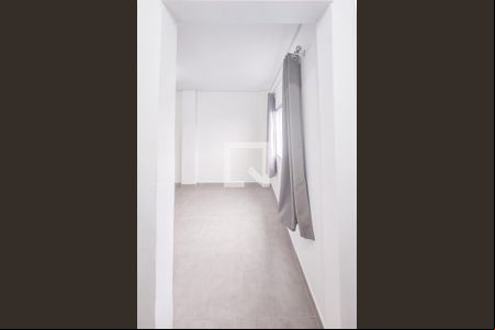 Cozinha de kitnet/studio para alugar com 1 quarto, 17m² em Centro, Jacareí