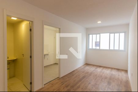 Sala/Quarto de kitnet/studio para alugar com 1 quarto, 27m² em Jardim Helena, São Paulo