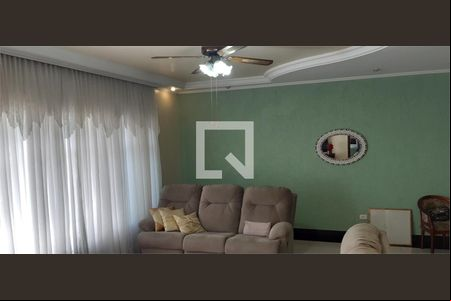 Casa à venda com 3 quartos, 256m² em Oswaldo Cruz, São Caetano do Sul